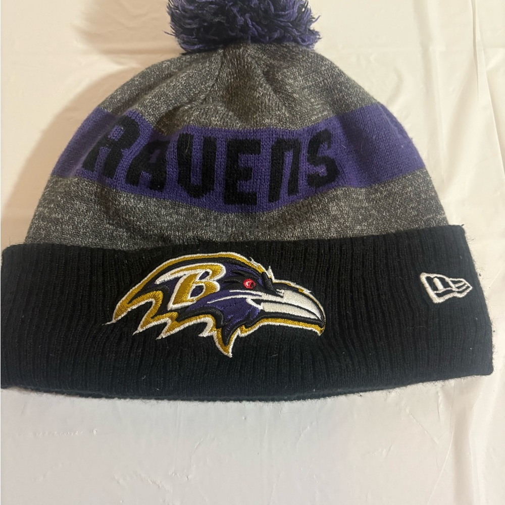 New Era Gray Beanie with NFL Baltimore Ravens Logo